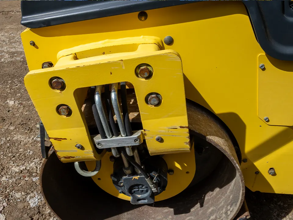 L-Bomag-120_H0A2568